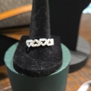 Size 10 Hearts Elegant Silver Women's Ring